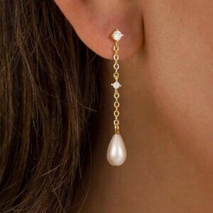 ✨14K Gold Plated Pearl Drop Earrings ✨